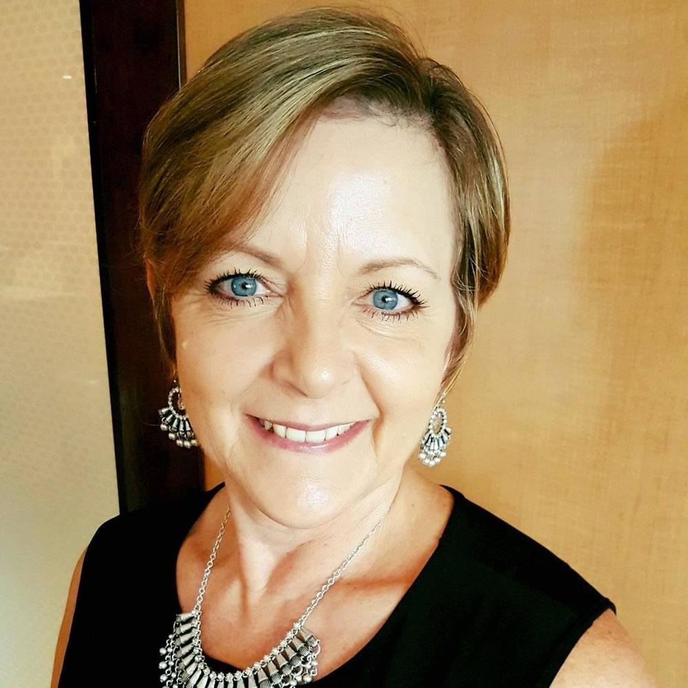 Meet your Posher, Lorrianne
